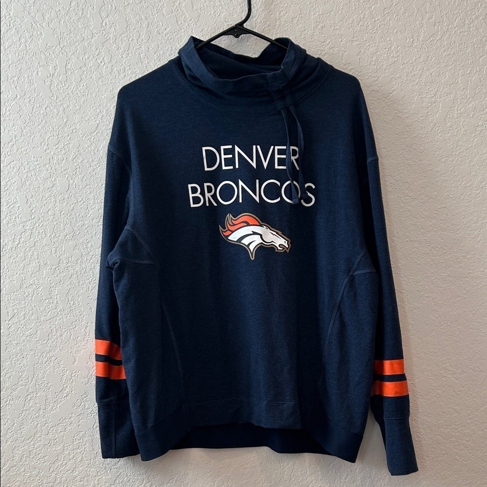 NFL Brancos Navy and Orange Pull Over Sweater